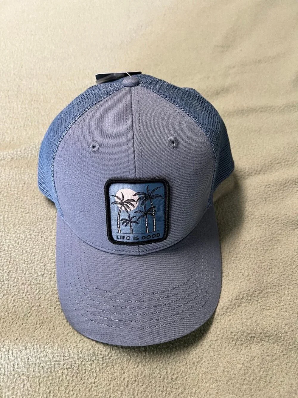 Life is Good Trucker Hat *NWT*